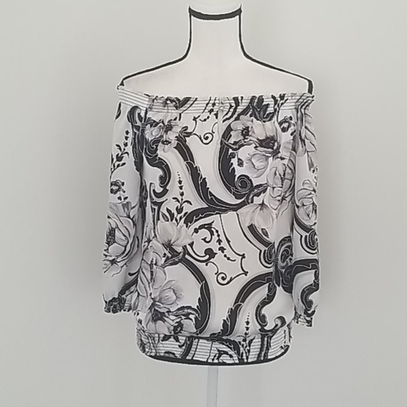 White House Black Market Off the shoulder top - Picture 1 of 11